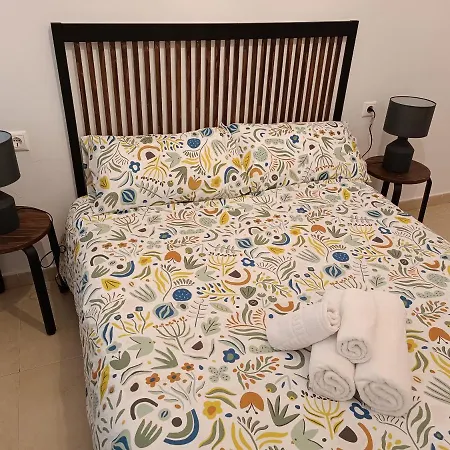 Bajo En Mentidero Apartment *